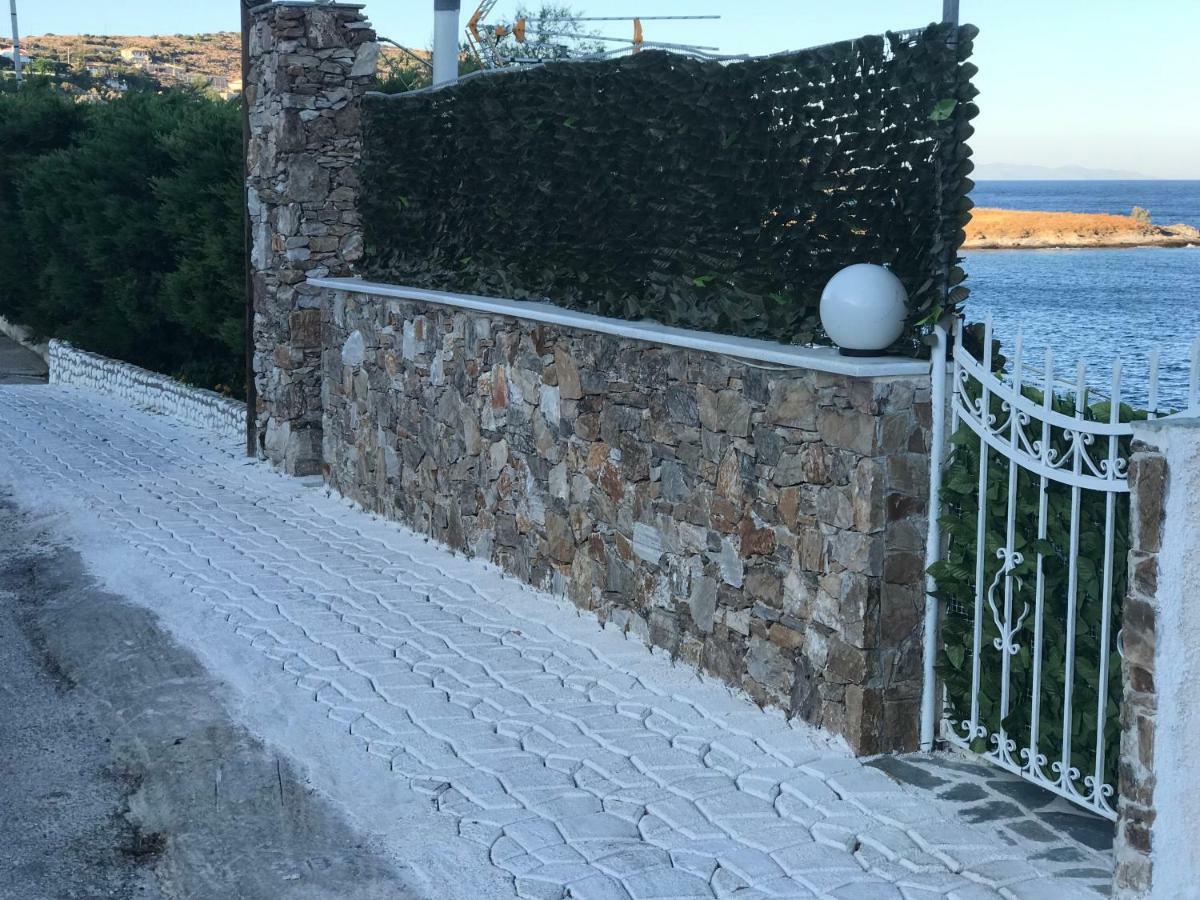 Guest House Gabriela Keratea Exterior foto